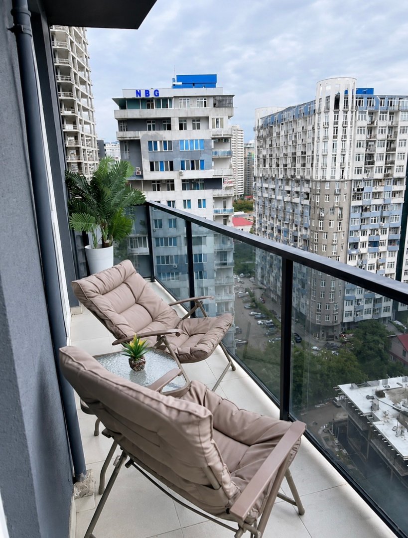 Guru Residence