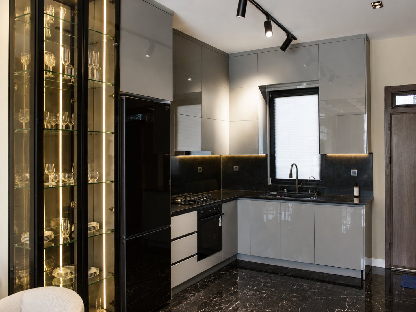 Diamond villas