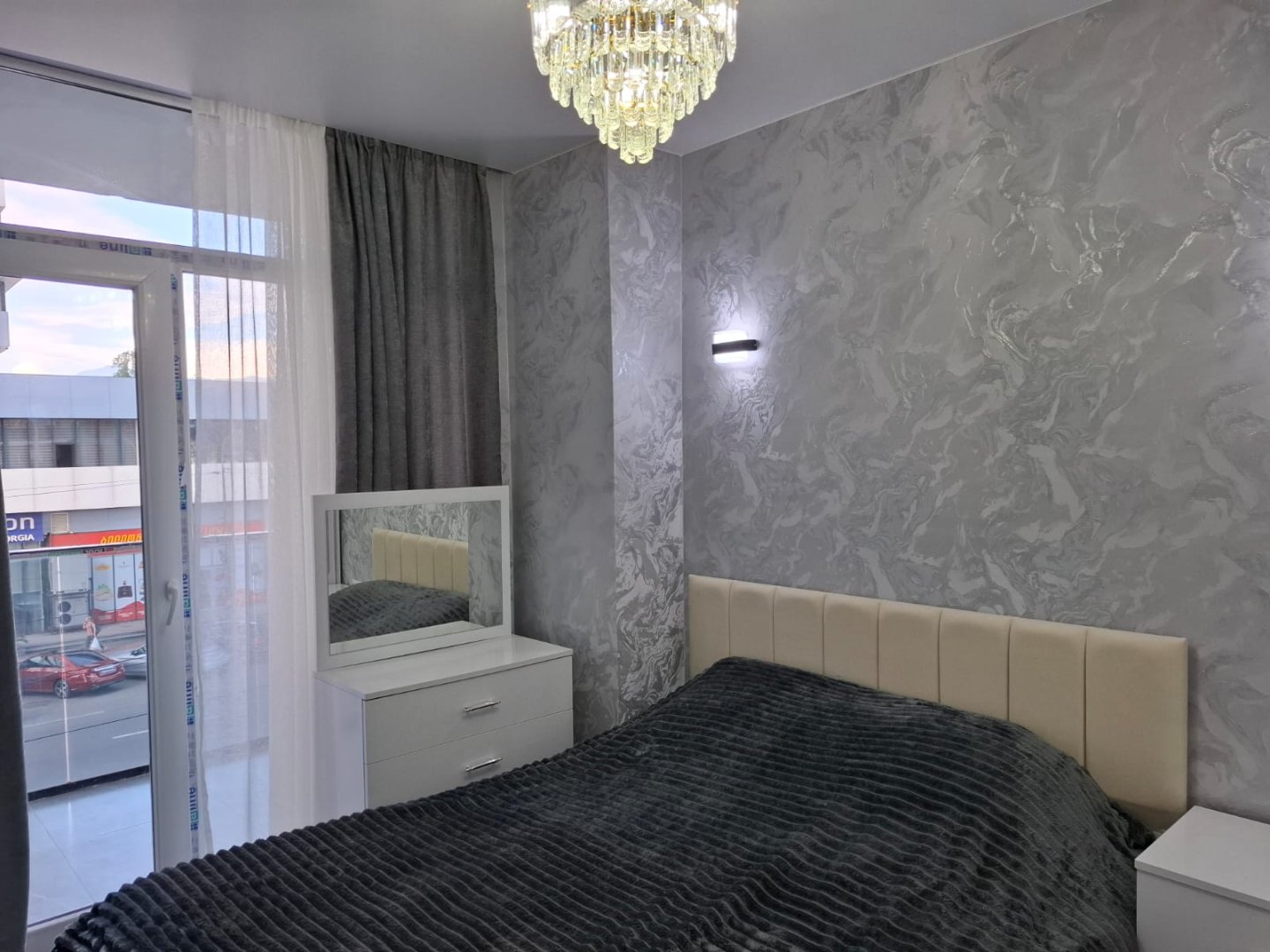 просп. Жиули Шартава, 27-31