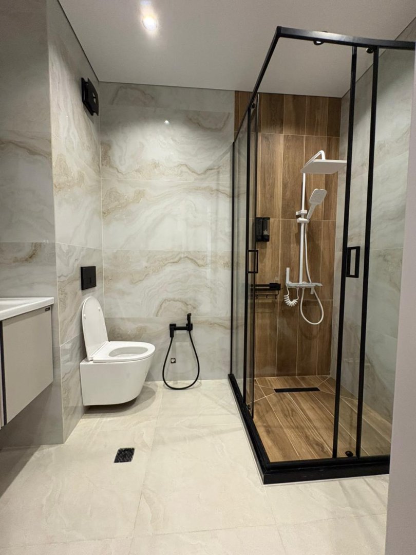 Bi Residence