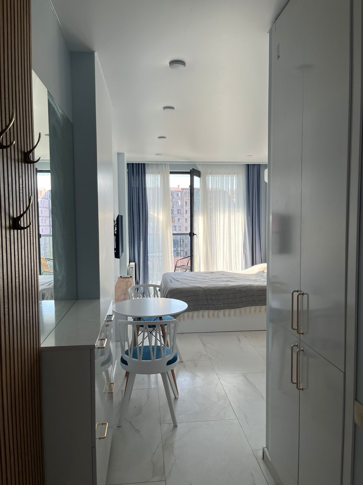 Next Apartments