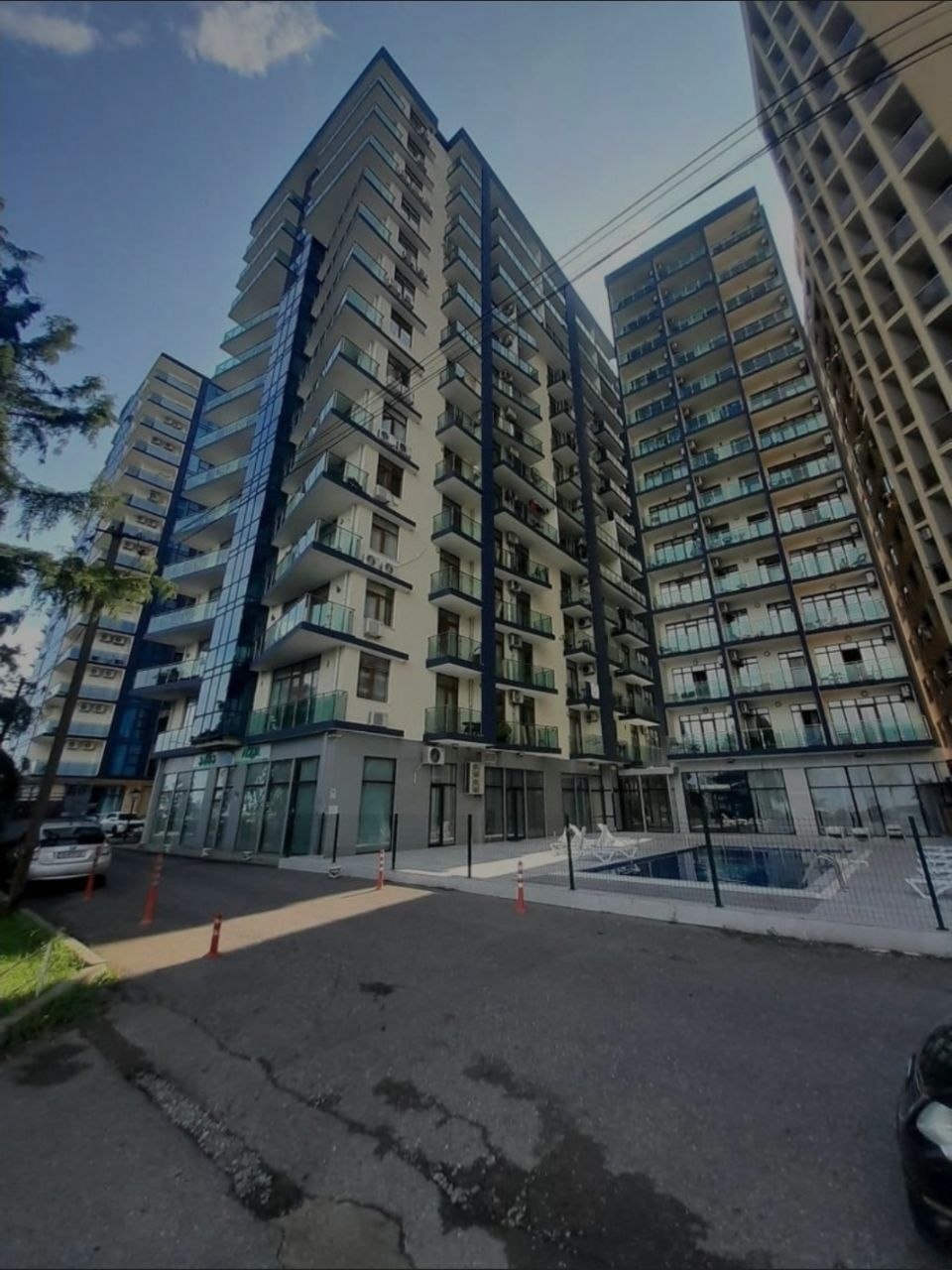 Aqua Hotel & Apartments